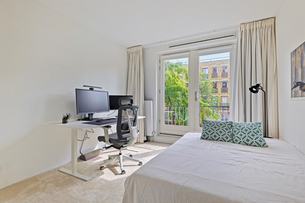 Medium property photo - Leeuwendalersweg 614, 1061 BJ Amsterdam